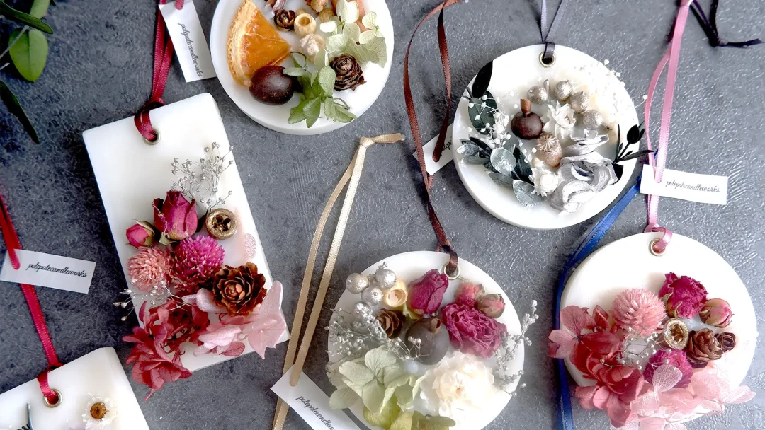 香りのワークショップ「アロマワックスサシェワークショップ」